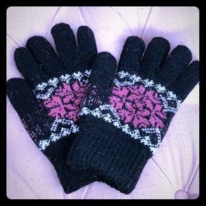 Sherpa lined wool gloves